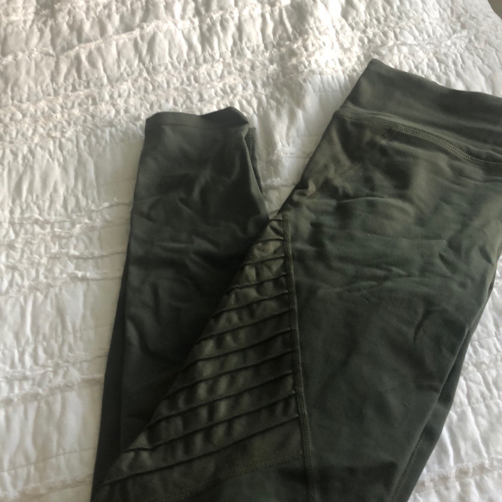 Yoga pants
